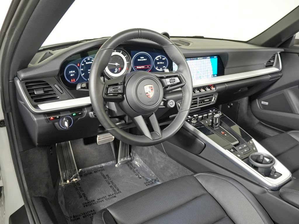 Certified 2020 Porsche 911 Cabriolet image 4
