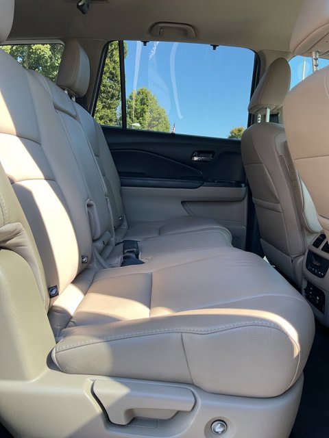 Used 2016 Honda Pilot Touring image 22