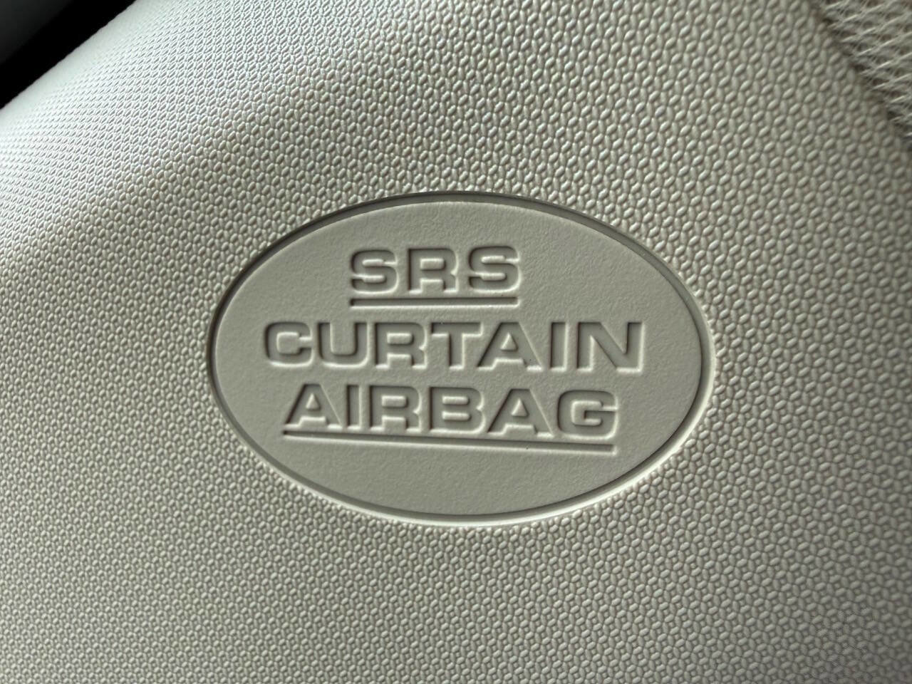 Used 2016 Toyota Corolla LE FWD image 29