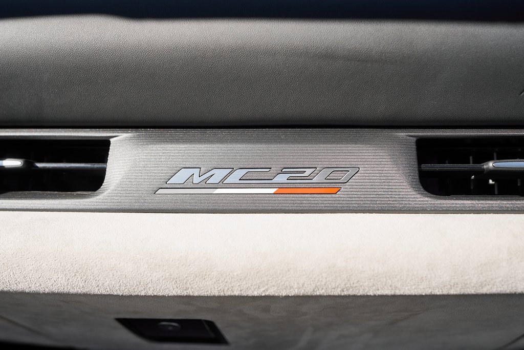 Used 2023 Maserati MC20 Spyder image 42