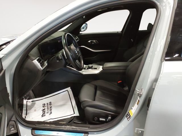 Used 2023 BMW M340i xDrive w/ Premium Package image 9