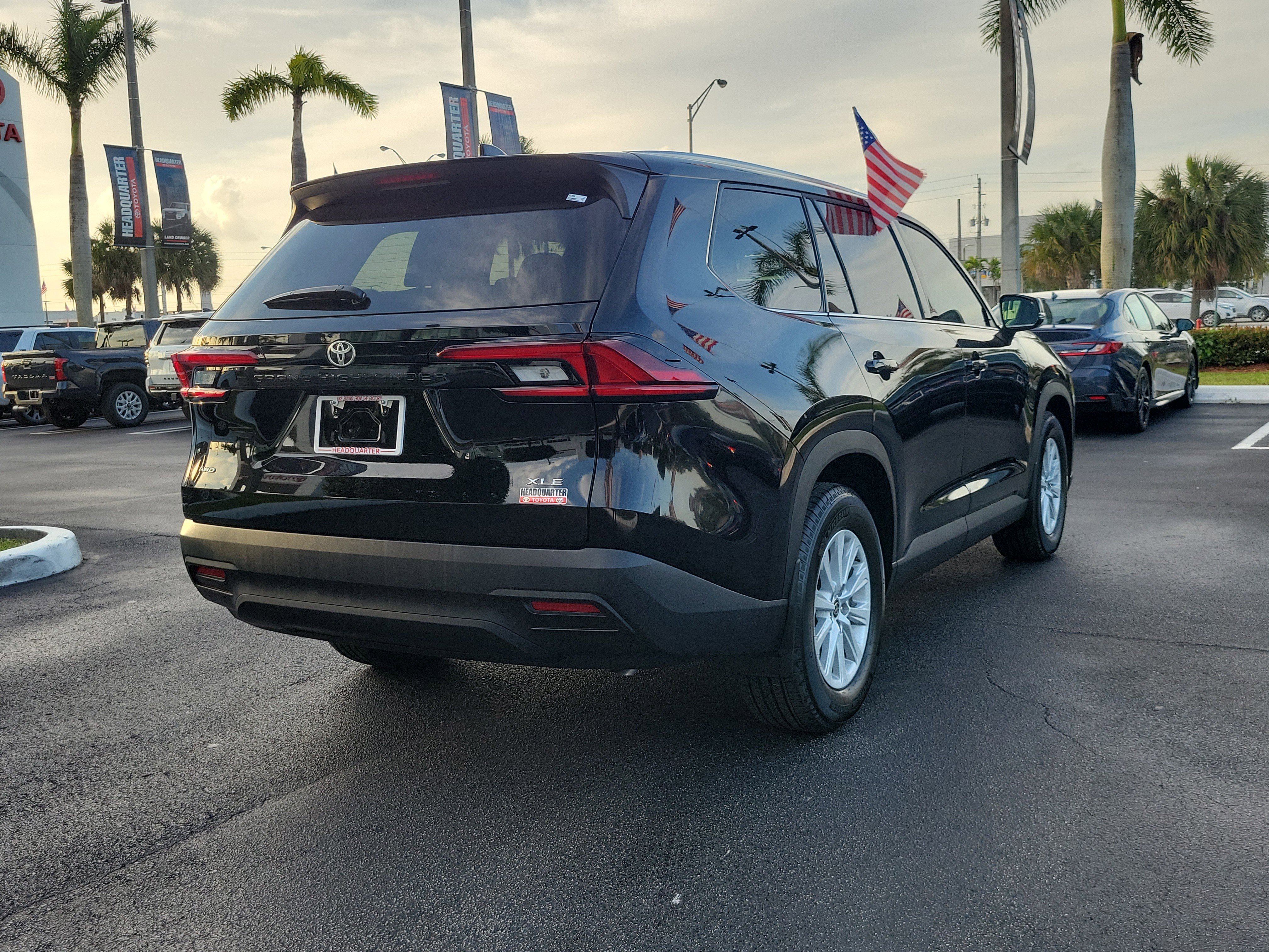 Used 2026 Toyota Grand Highlander XLE AWD/4WD image 11