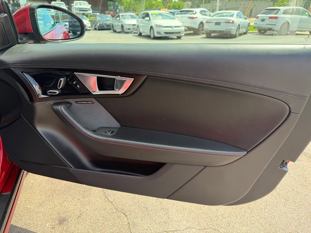 Used 2014 Jaguar F-TYPE Convertible RWD image 31