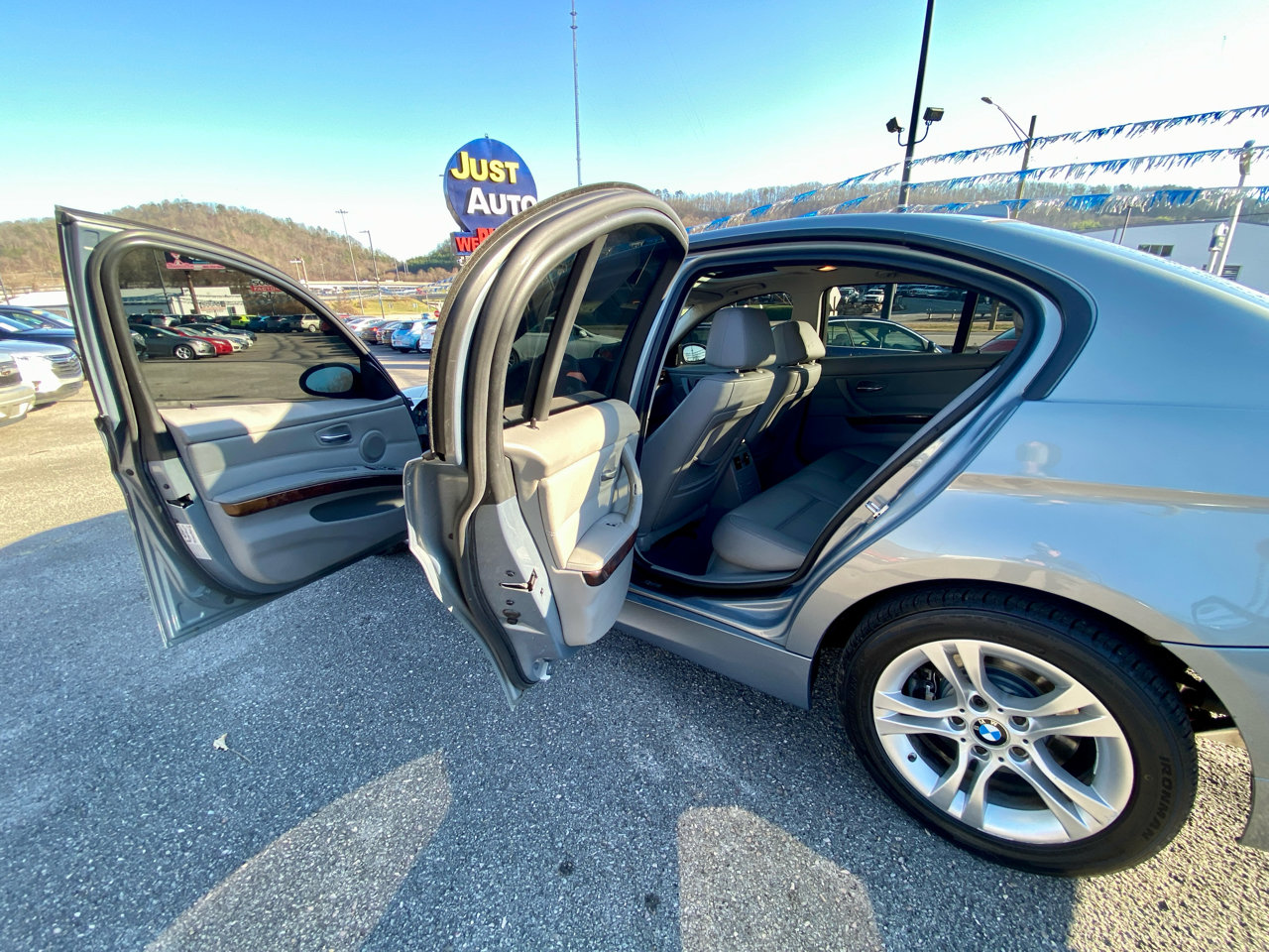 Used 2008 BMW 328xi Sedan image 13