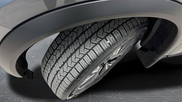 Used 2023 Nissan Rogue SV image 29