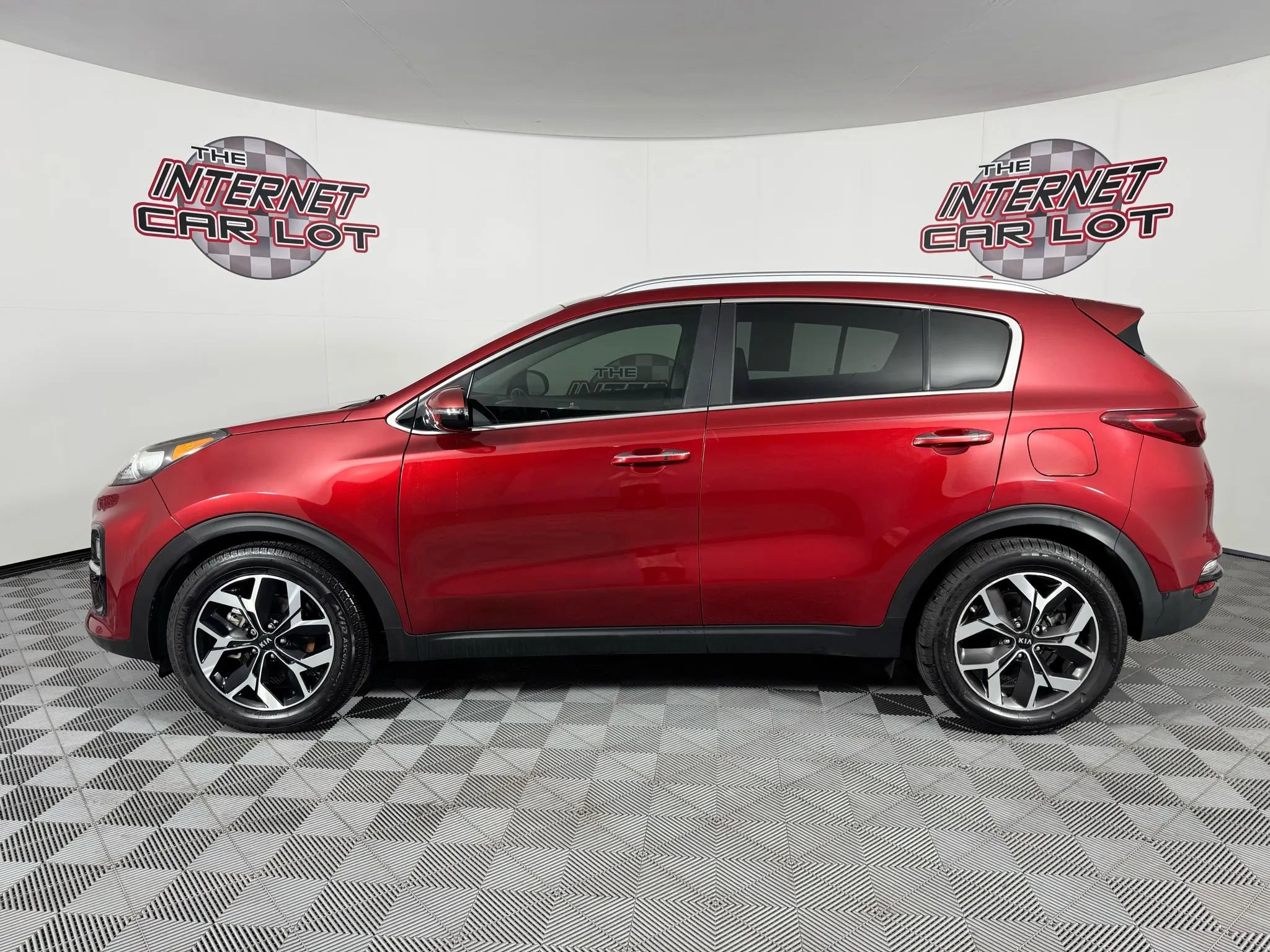 Used 2021 Kia Sportage EX image 4