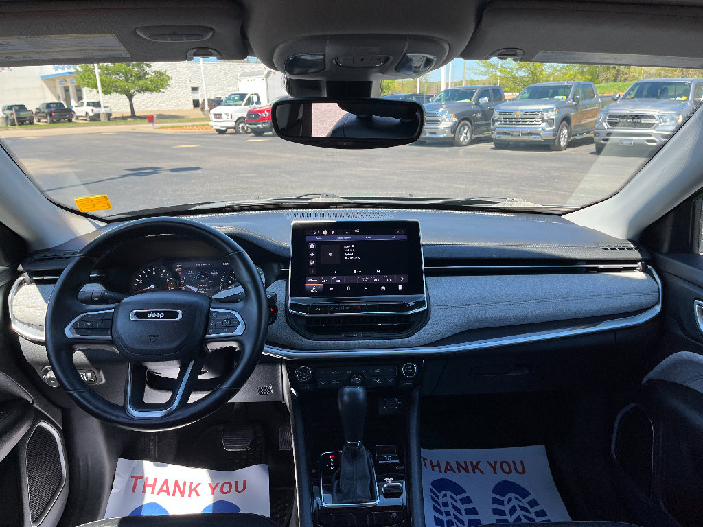 Used 2022 Jeep Compass Latitude image 22