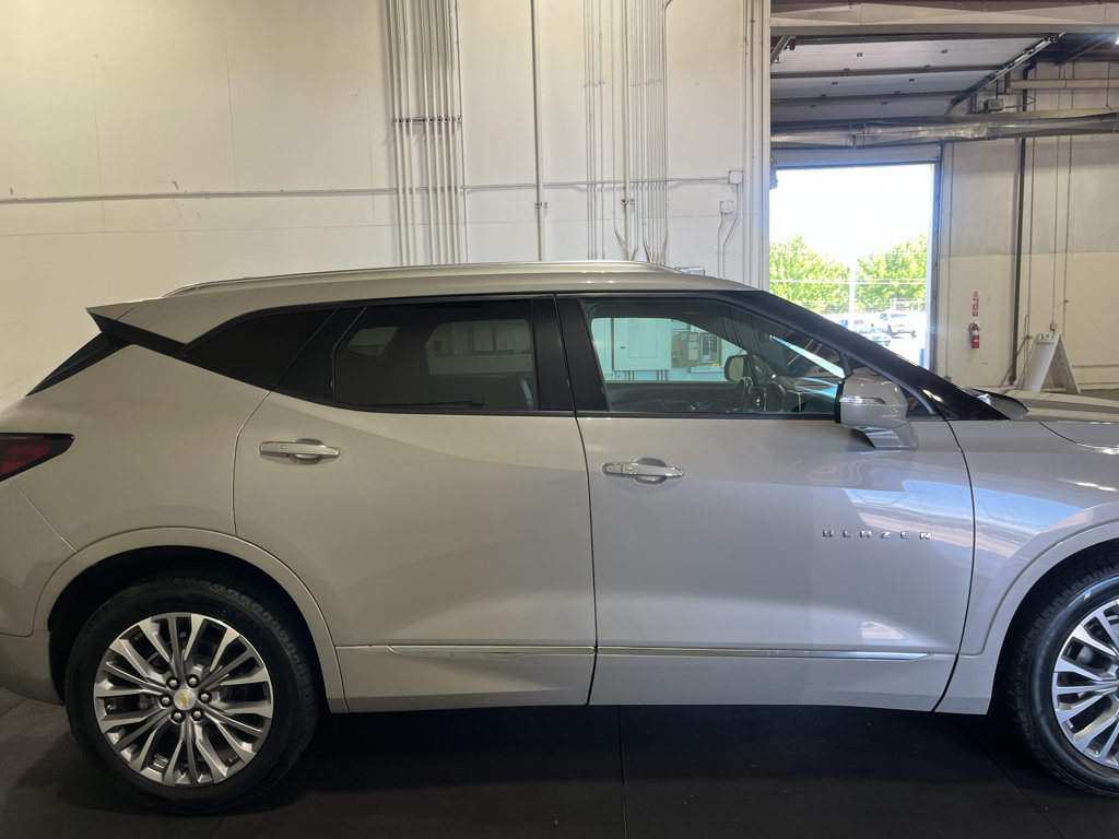 Certified 2021 Chevrolet Blazer Premier w/ Driver Confidence II Package AWD/4WD image 5