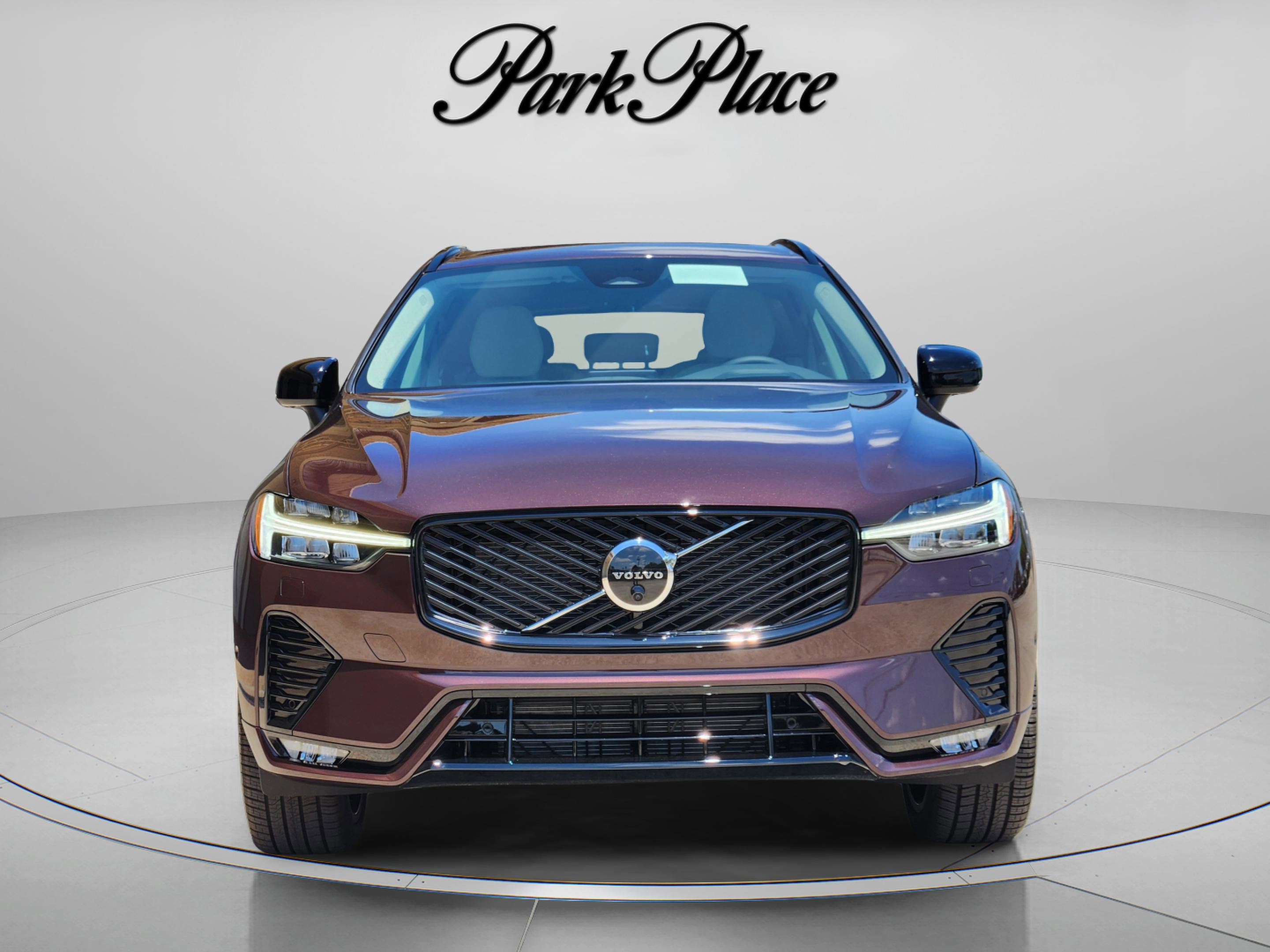 New 2026 Volvo XC60 B5 Ultra w/ Protection Package Premier AWD/4WD image 9