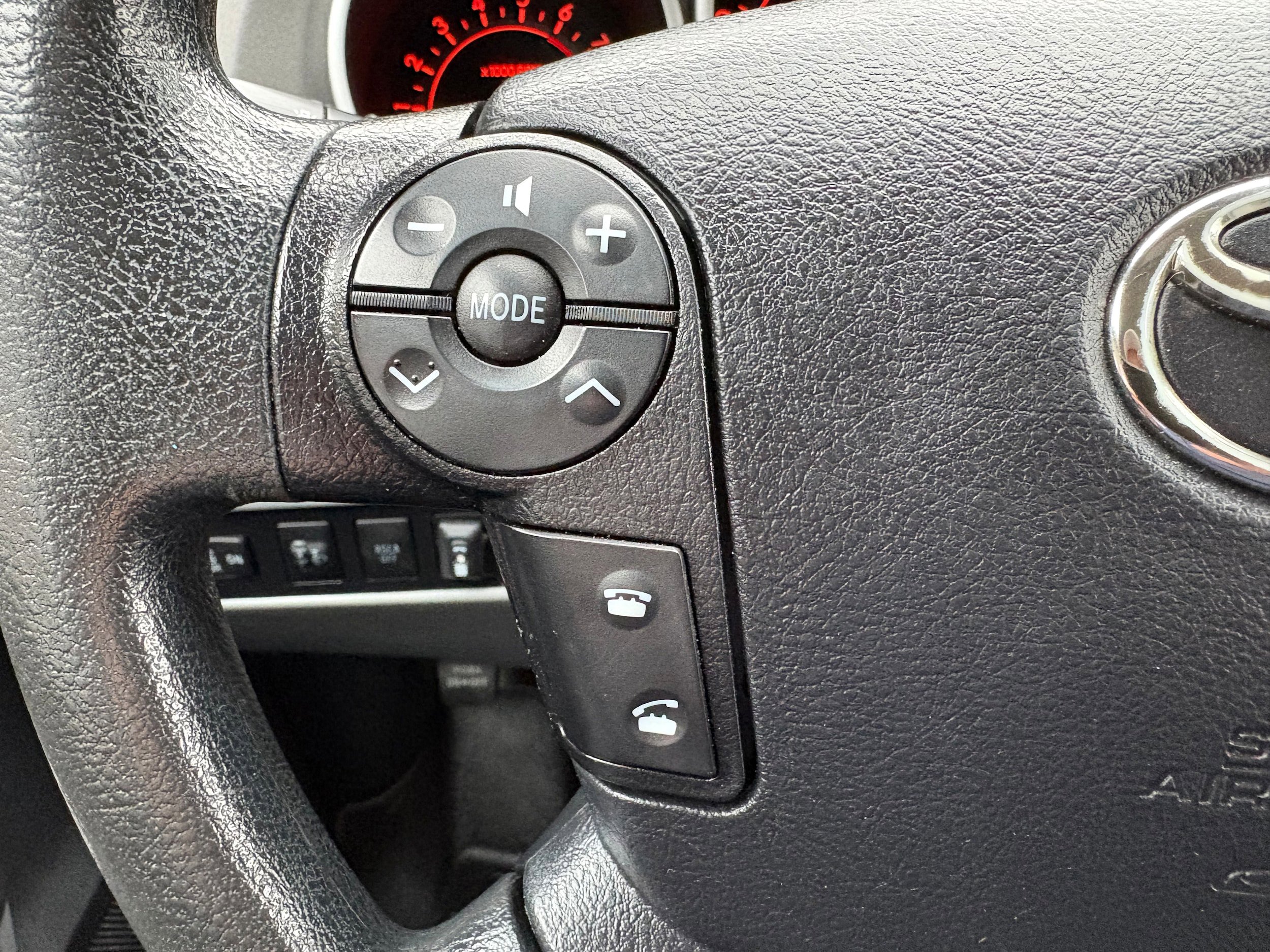 Used 2010 Toyota Tundra 4x4 Double Cab image 43