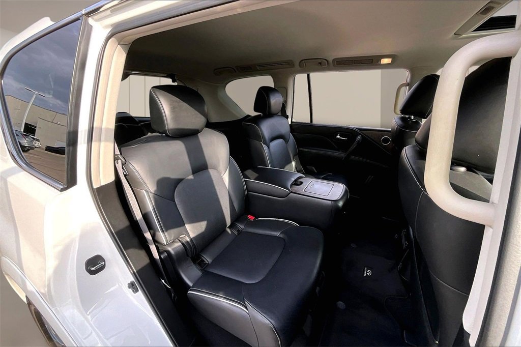 Used 2021 INFINITI QX80 Premium Select w/ Cargo Package image 29