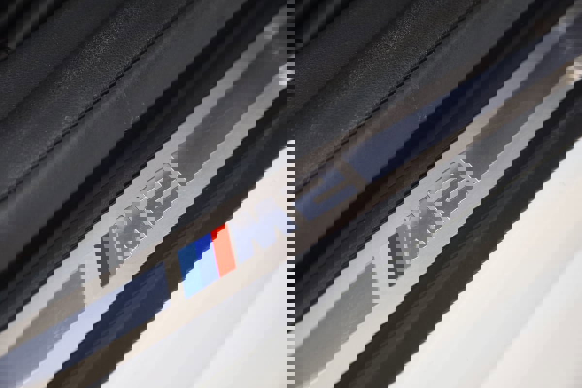 Used 2023 BMW M2 w/ Lighting Package image 15