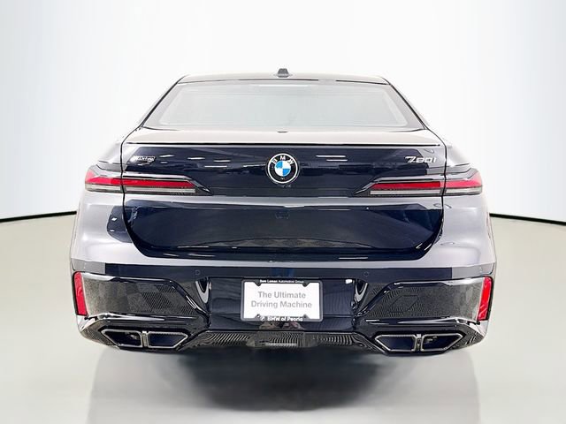 Used 2025 BMW 760i xDrive image 6