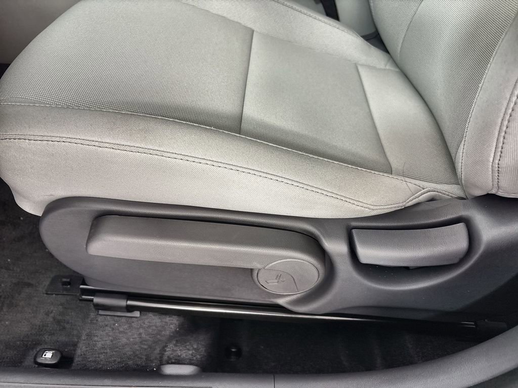 New 2026 Hyundai Kona SE FWD image 14