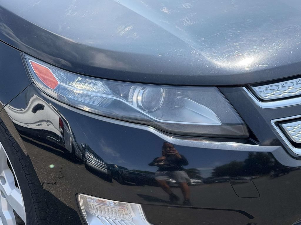 Used 2013 Chevrolet Volt FWD image 7