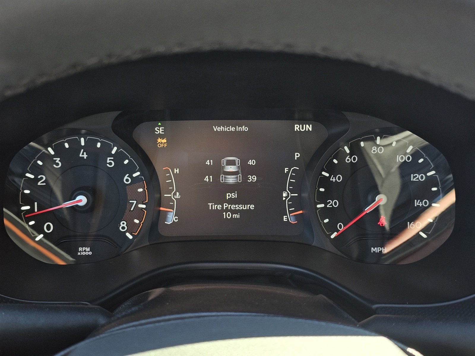 New 2026 Jeep Compass Latitude image 11