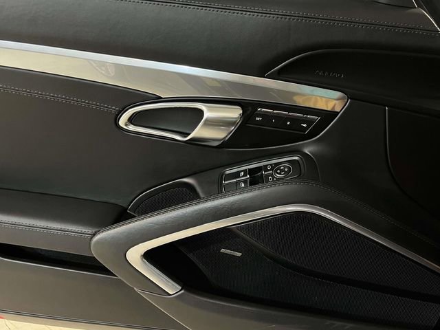 Certified 2017 Porsche 911 Carrera 4S image 32