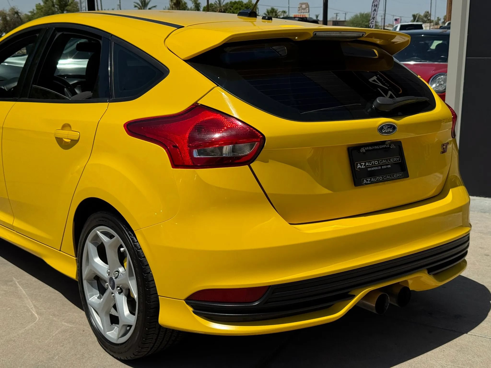Used 2017 Ford Focus ST FWD image 51