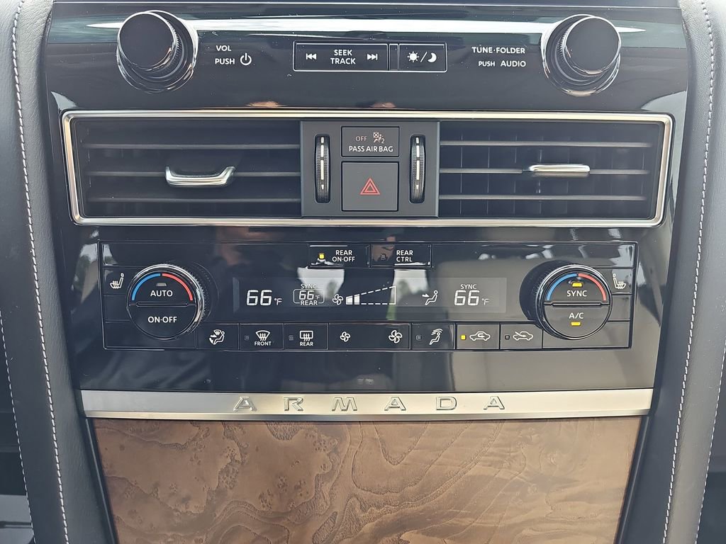 Used 2024 Nissan Armada SL w/ Captain's Chairs Package RWD image 29