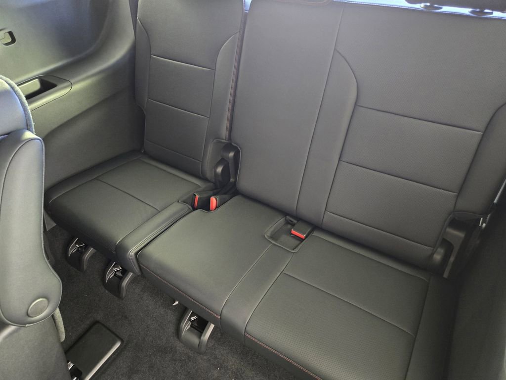 New 2026 Chevrolet Traverse Z71 w/ Enhanced Driving Package image 36