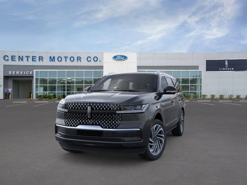 New 2025 Lincoln Navigator Reserve image 2