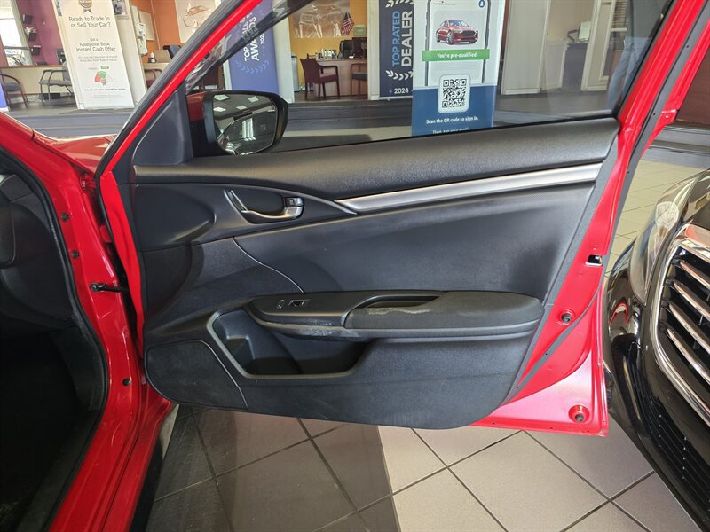 Used 2017 Honda Civic Sport image 14
