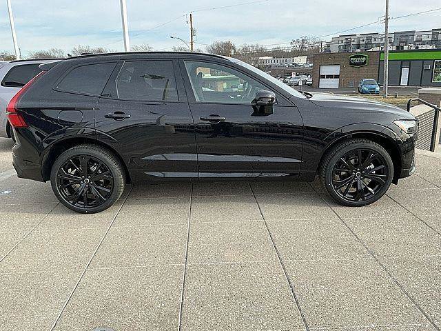 New 2026 Volvo XC60 B5 Ultra w/ Climate Package AWD/4WD image 7
