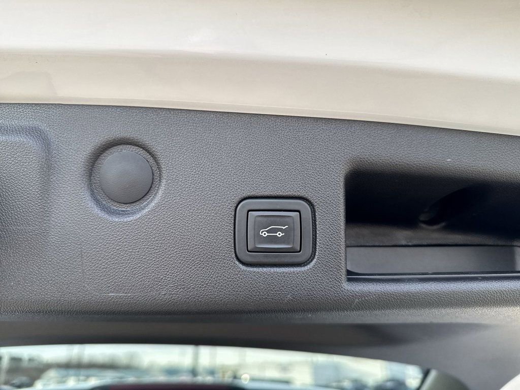 Certified 2024 Chevrolet Equinox LT image 24