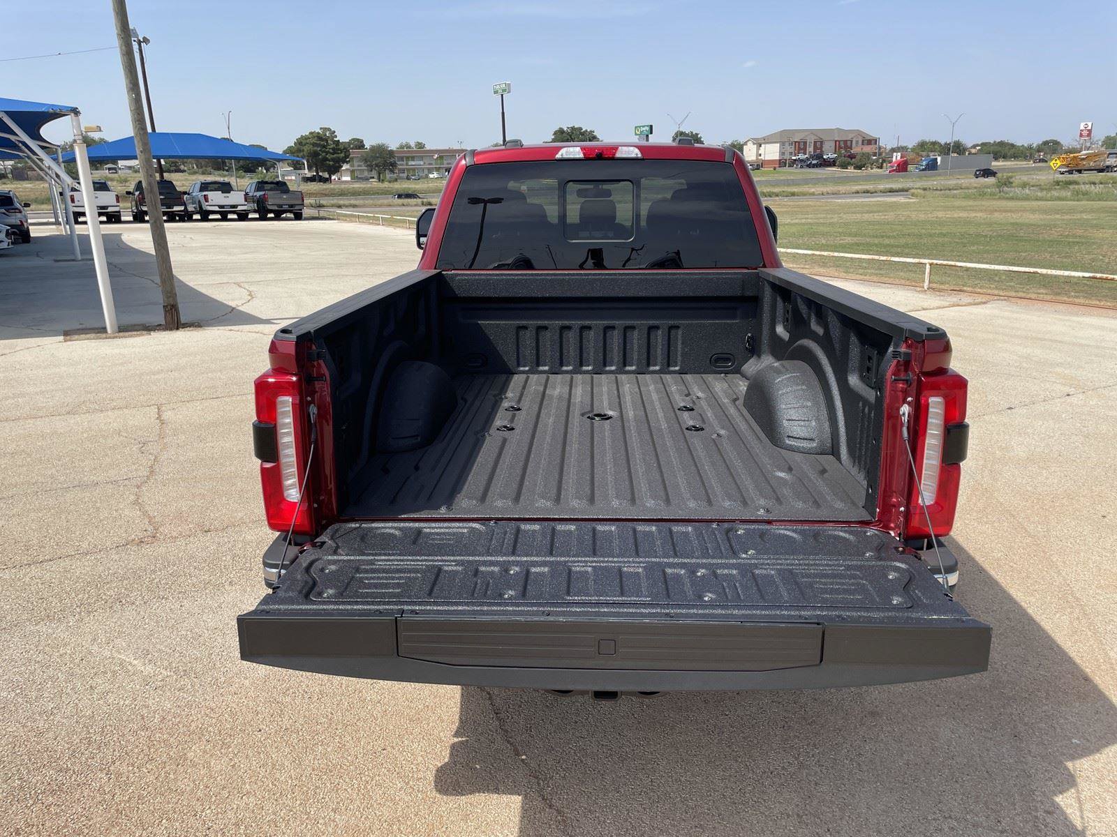 New 2026 Ford F250 King Ranch w/ Chrome Package AWD/4WD image 35