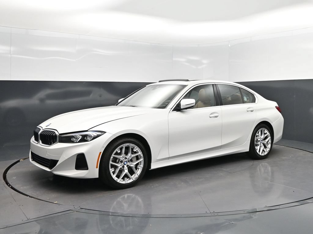 Certified 2026 BMW 330i Sedan RWD image 3