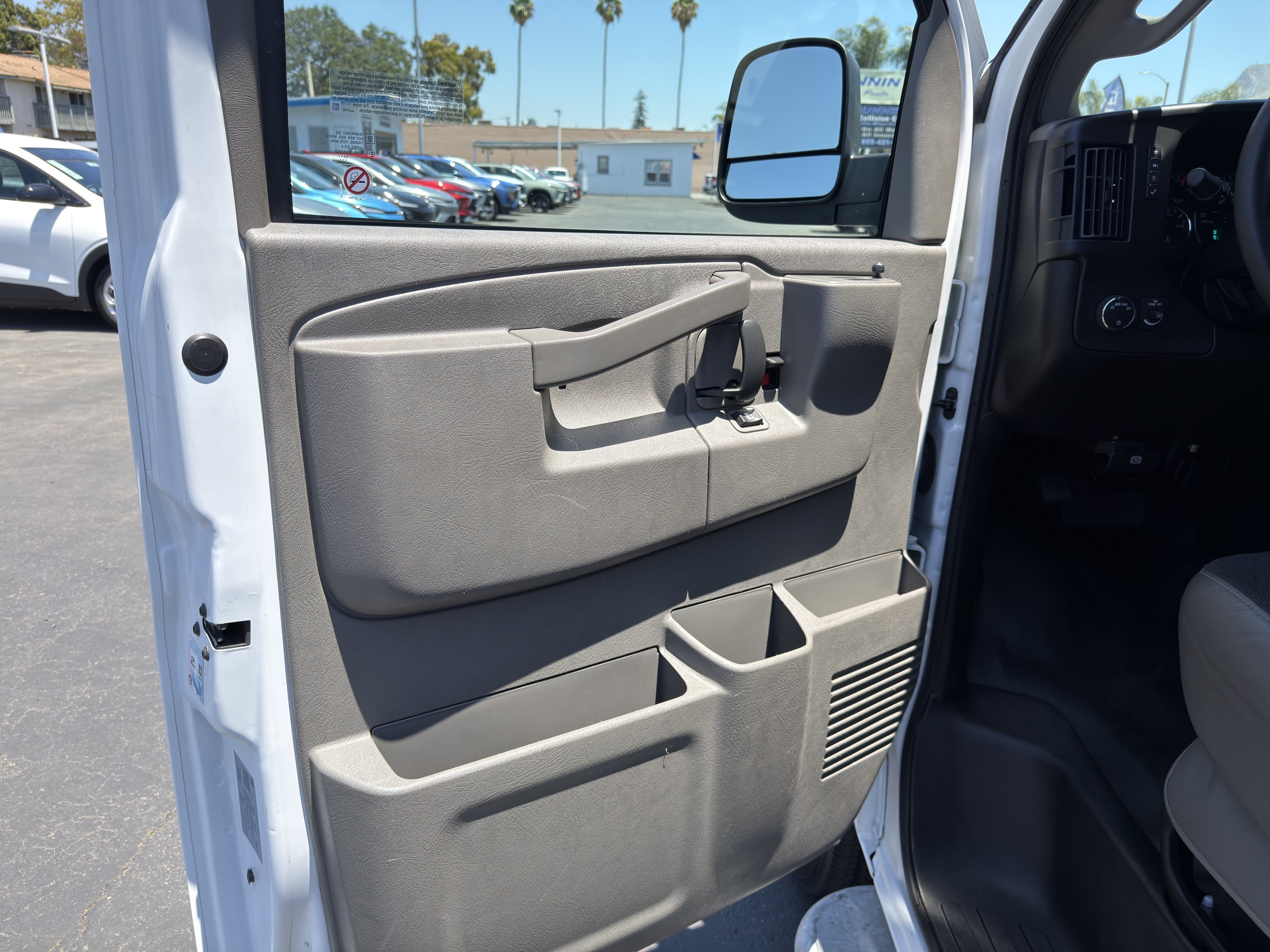 Used 2024 GMC Savana 2500 w/ Driver Convenience Package RWD image 22