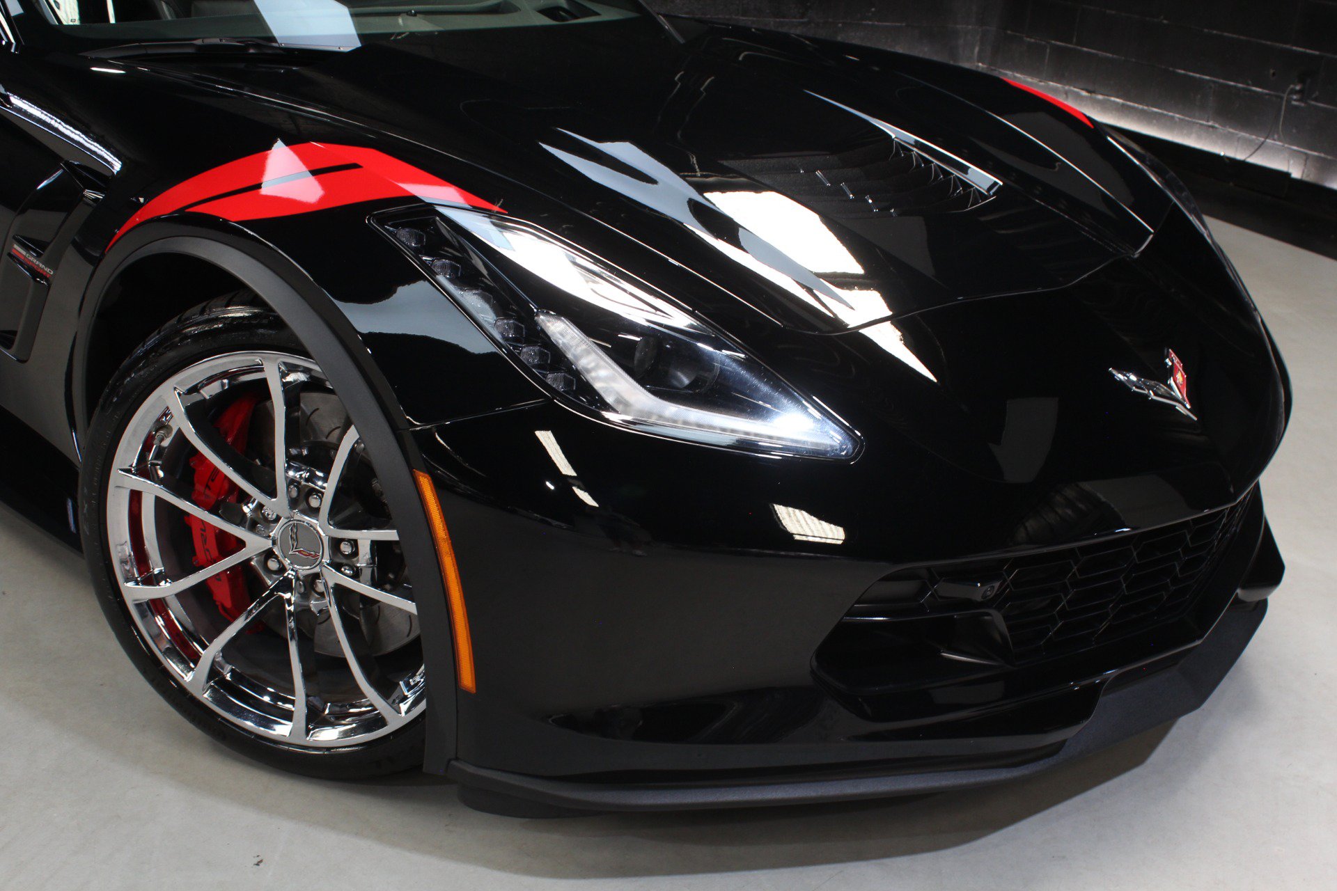 Used 2019 Chevrolet Corvette Grand Sport RWD image 14