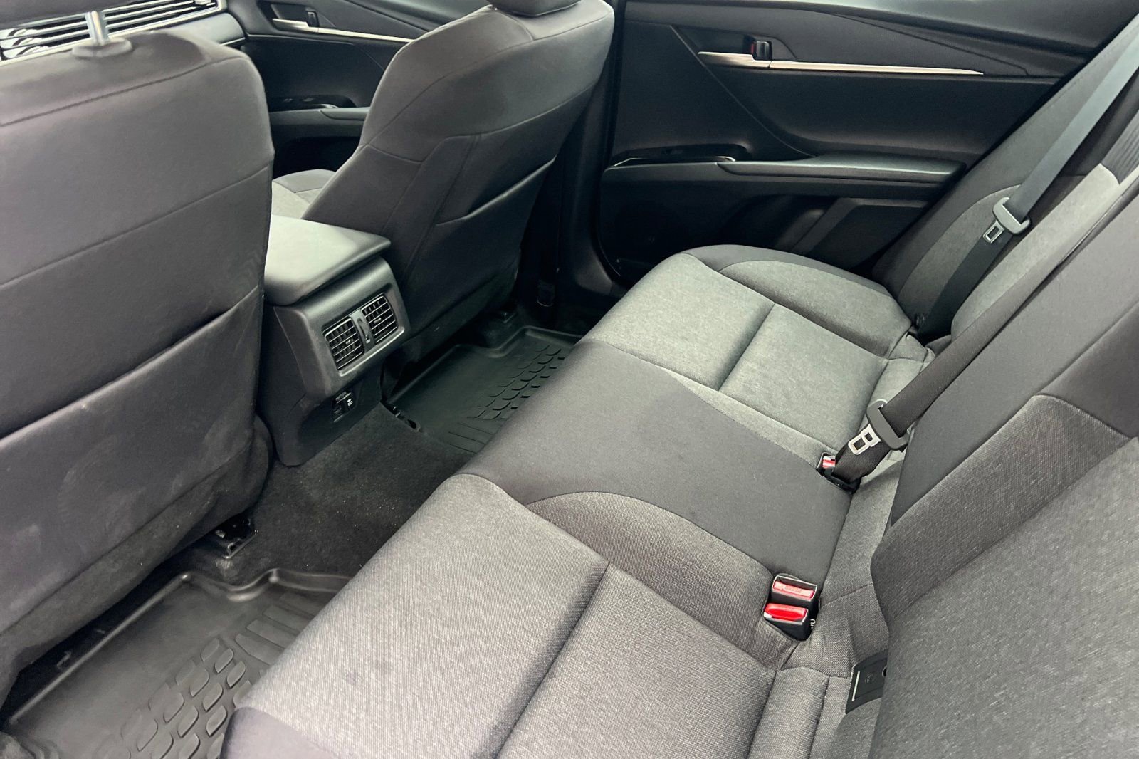 Certified 2025 Toyota Camry LE w/ Convenience Package image 9