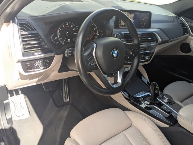 Used 2019 BMW X4 M40i w/ Premium Package image 2