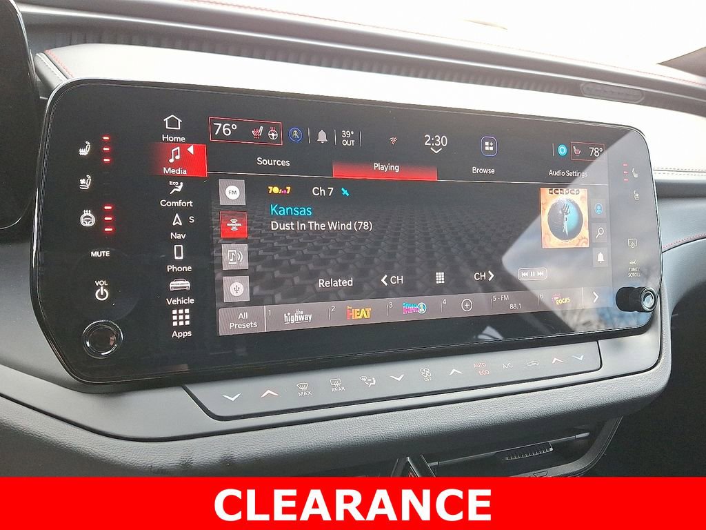 Used 2024 Dodge Charger R/T w/ Plus Group image 16