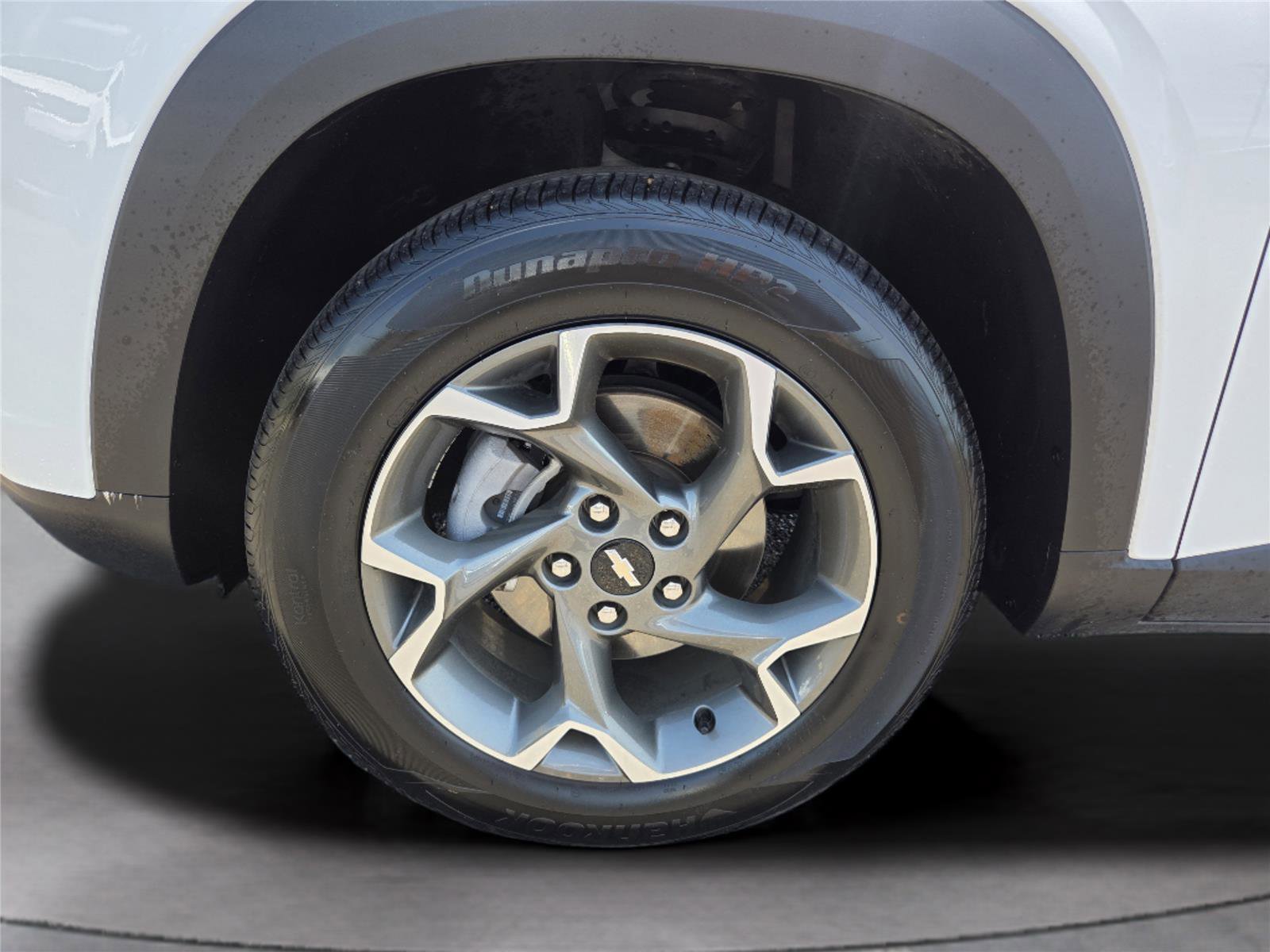 Used 2025 Chevrolet Trax LT w/ LT Convenience Package FWD image 34