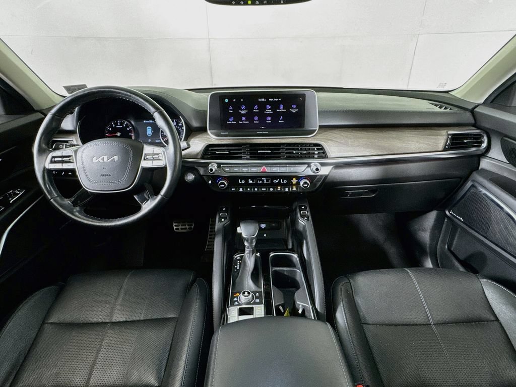 Used 2022 Kia Telluride SX w/ Nightfall Edition Package AWD/4WD image 32