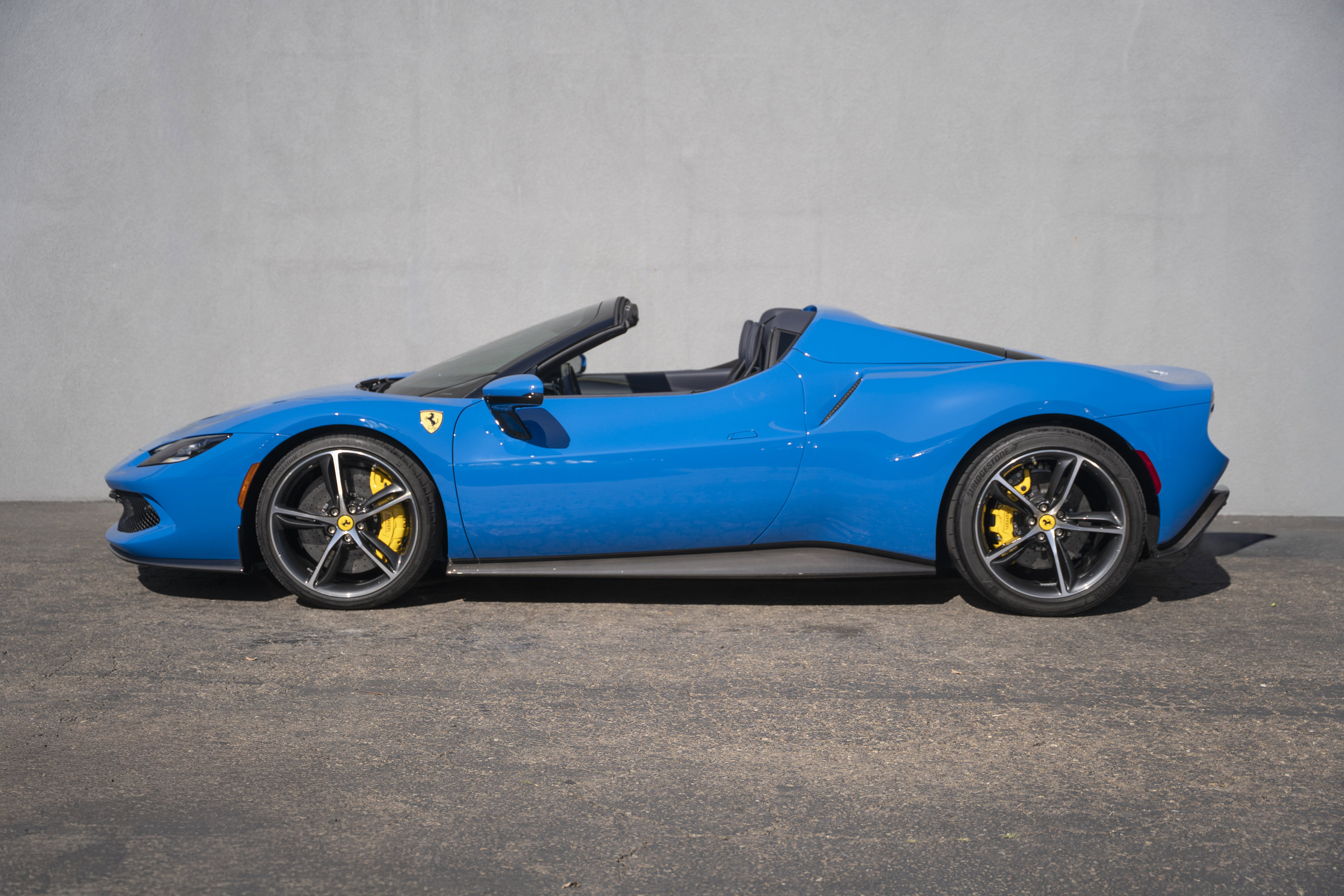 Used 2024 Ferrari 296 GTS image 2