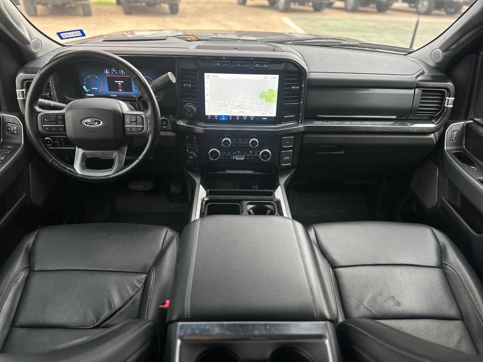 Used 2023 Ford F350 Lariat w/ Lariat Ultimate Package image 3