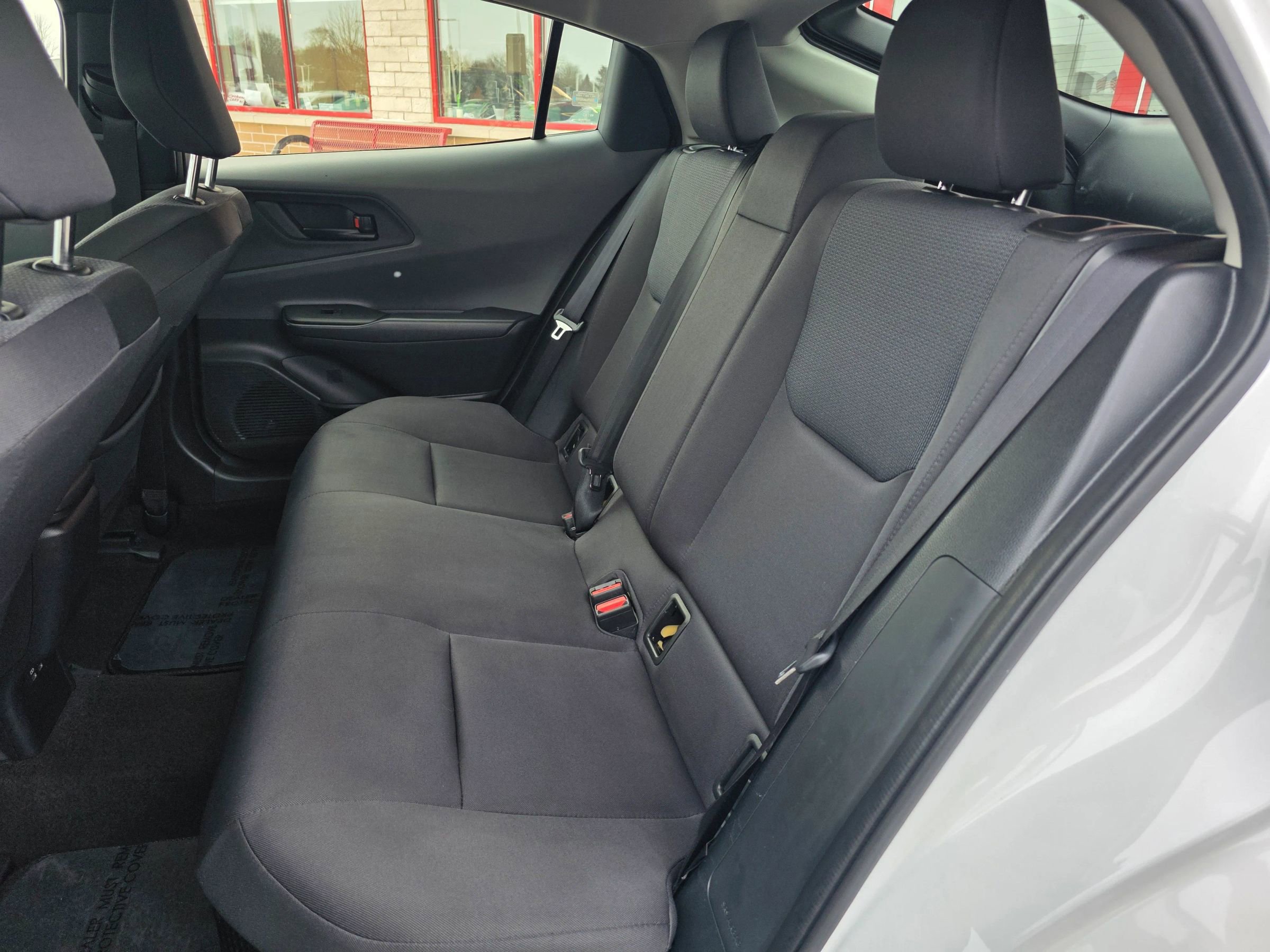 Used 2024 Toyota Prius LE image 9