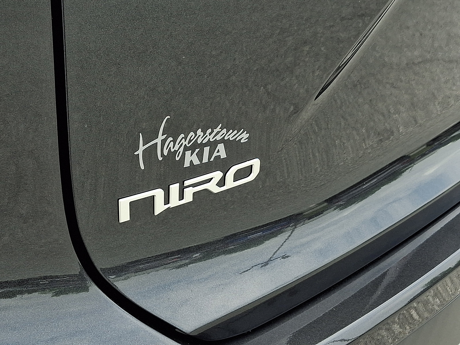 Certified 2024 Kia Niro EX FWD image 32