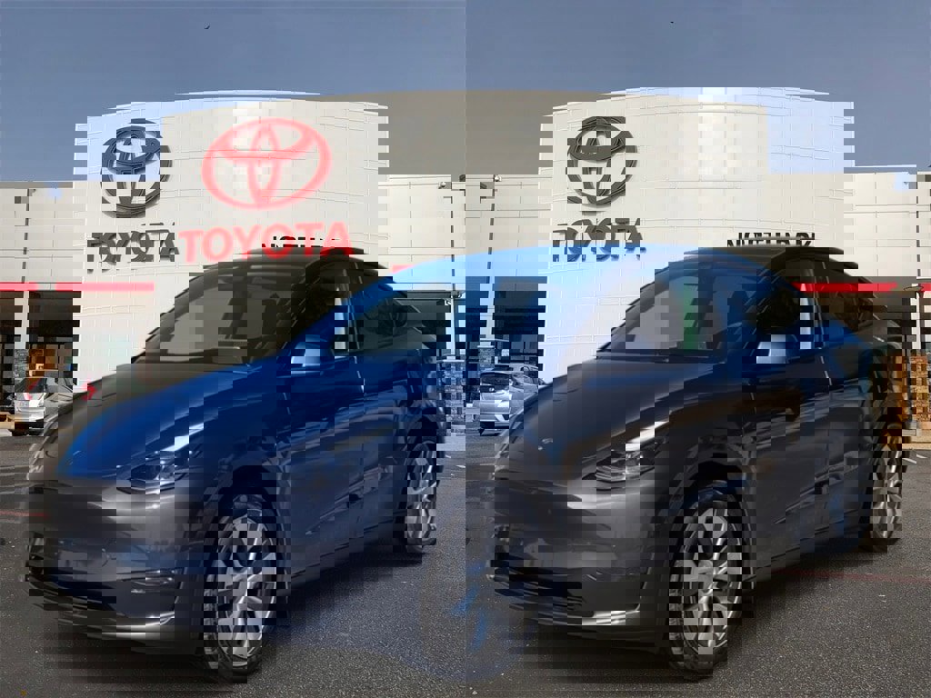 Used 2024 Tesla Model Y Long Range