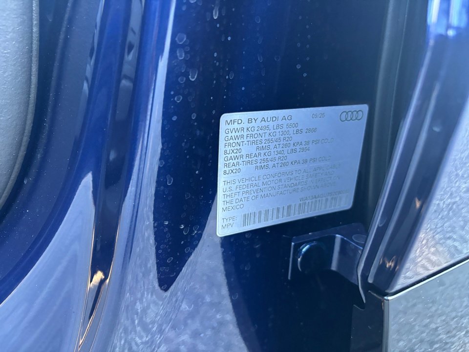 New 2025 Audi Q5 Prestige image 35