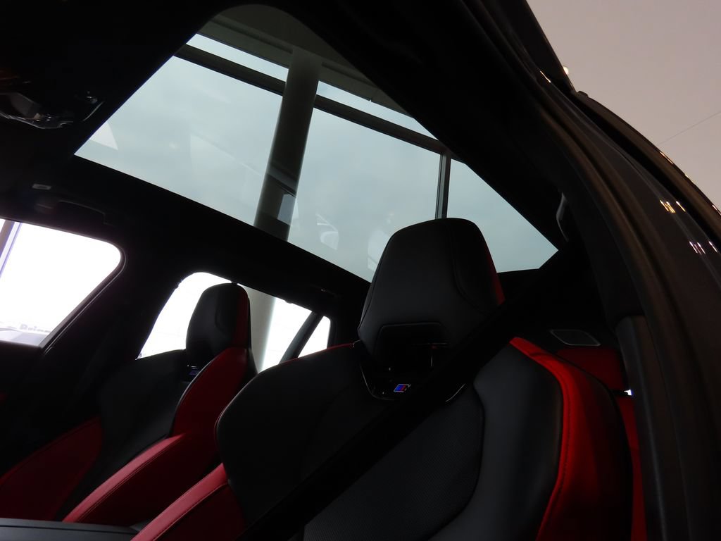 New 2026 BMW M5 Touring AWD/4WD image 32