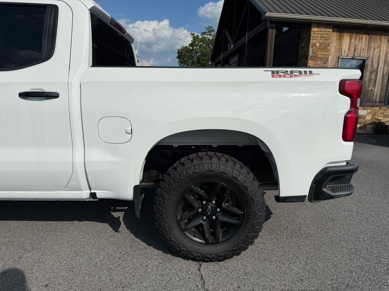 Used 2020 Chevrolet Silverado 1500 LT Trail Boss w/ Convenience Package AWD/4WD image 31