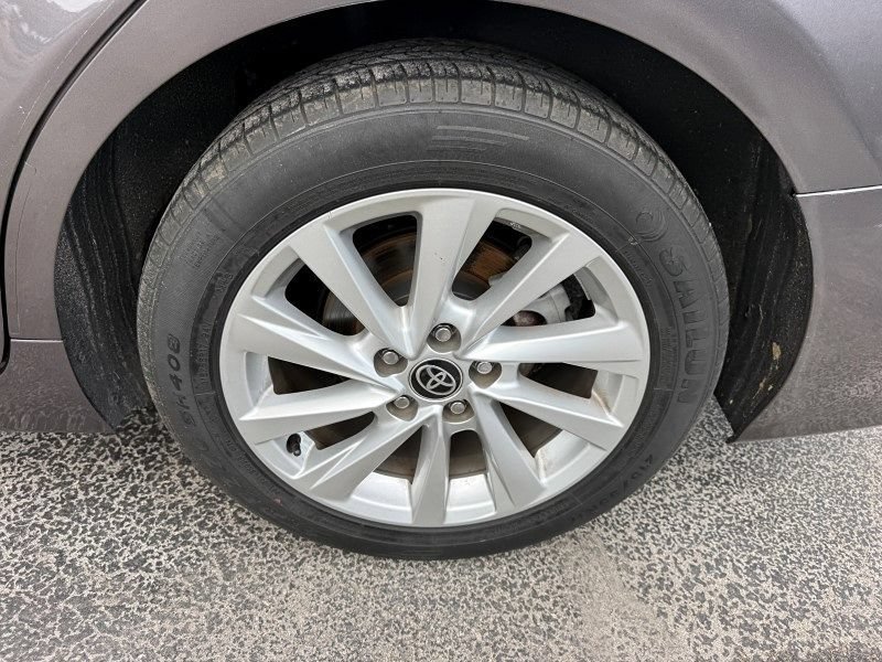 Used 2023 Toyota Camry LE FWD image 33