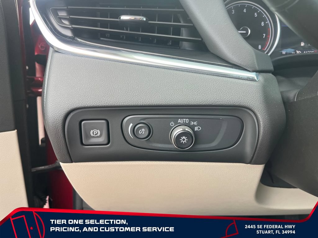 Used 2021 Buick Enclave Premium FWD image 25