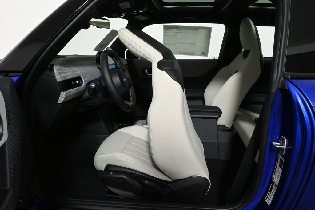 Used 2025 MINI Cooper S image 32