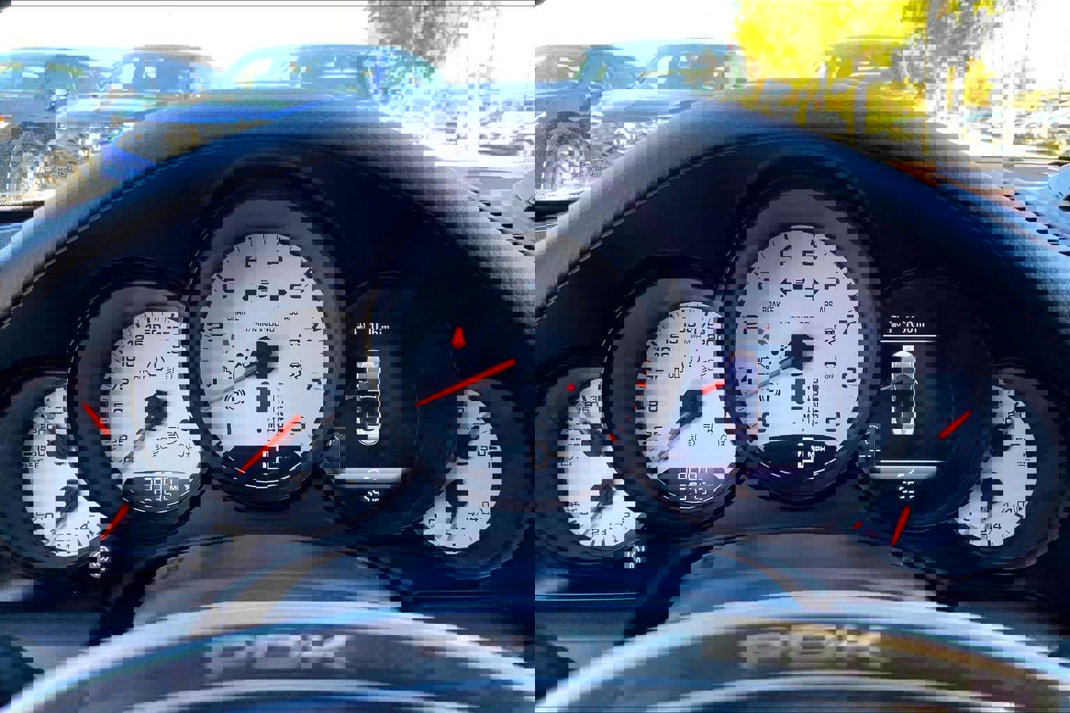 Used 2016 Porsche 911 Carrera 4S image 21