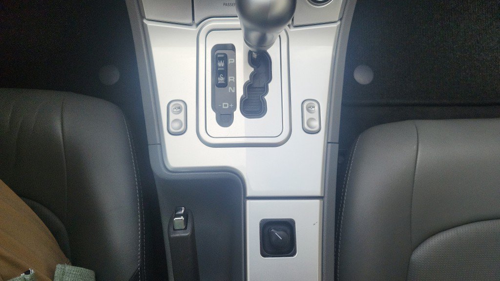 Used 2004 Chrysler Crossfire Coupe RWD image 23